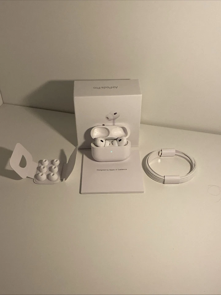 Apple AirPods Pro 2 with MagSafe USB-C Wireless Charging Case - White