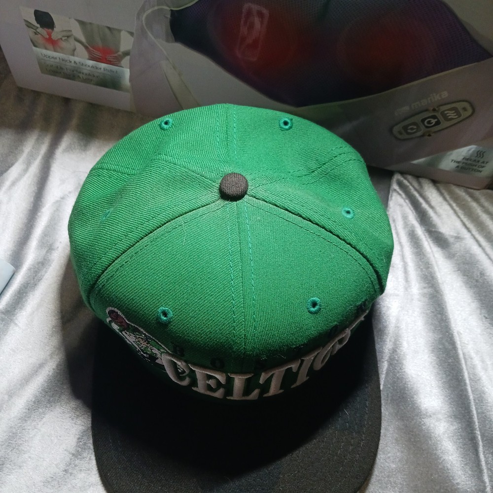 Mitchell & Ness NBA Boston Celtics Core Basic Snapback Hat, Cap, New