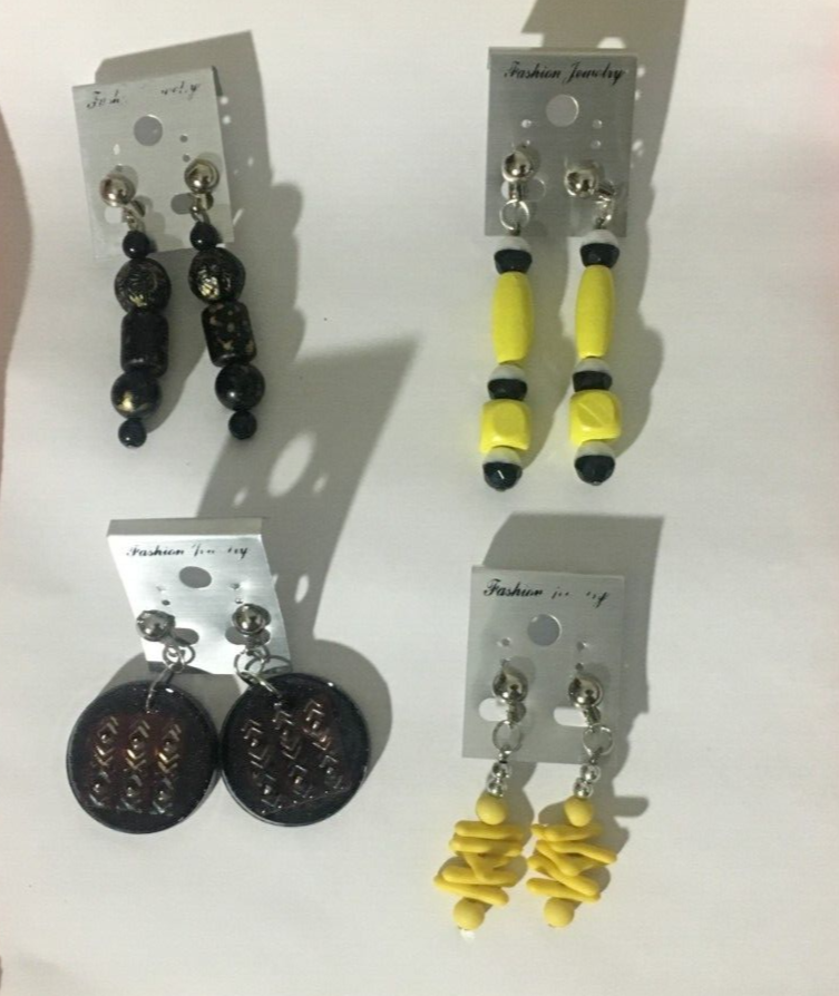 Mothers Day Gift Yellow Black Wood Resin Clip Earring 4 Pair Dangles USA Made E2-image