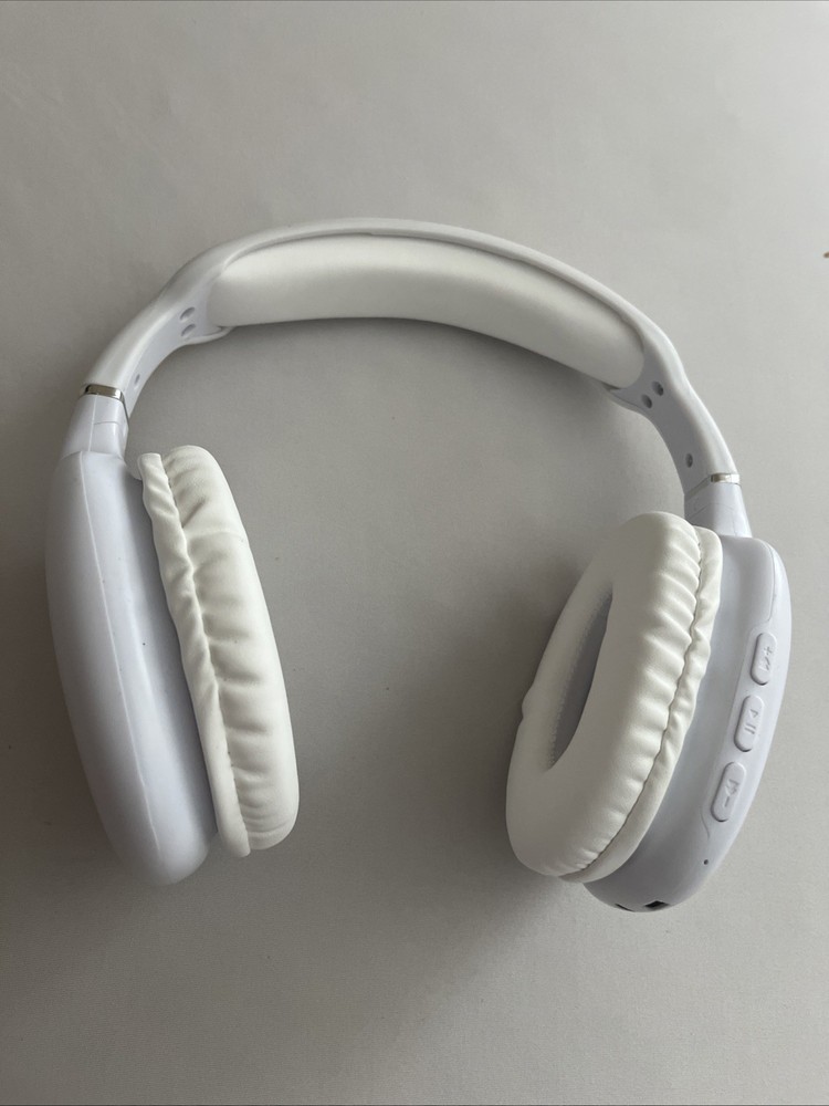 Gaming Headphones White Good Condition For All Devices