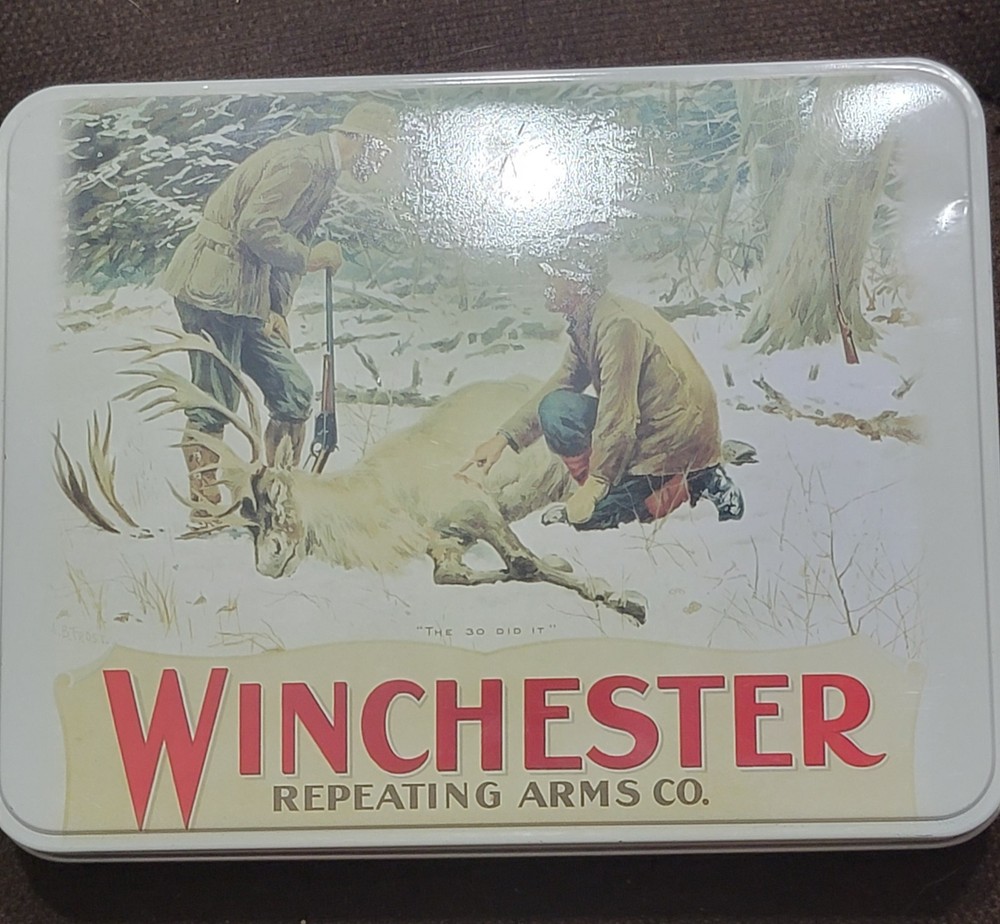 Winchester 2005 Limited Edition 3 Knife Set in Protective Metal Case with Sheath