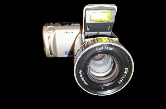 Sony Cybershot 360 Compact Digital Camera with Advanced Features