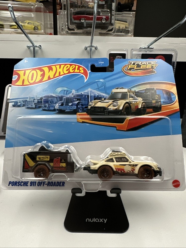 Hot Wheels Track Fleet Porsche 911 Off-Roader Sealed Fast 🇺🇸 Ship