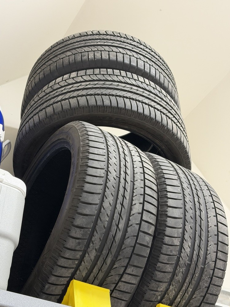 GOOD YEAR EAGLE F1 295 40R 22 Tires (4) Like New only 5,000 miles-image