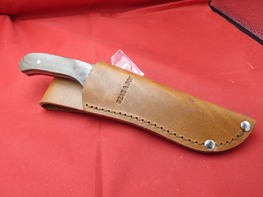 FILSON USA Fixed Blade Knife with Leather Sheath - Durable Sharp Hunting Tool