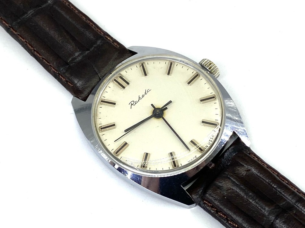 RAKETA Watch Vintage Mechanical 2609 Soviet Wristwatch Men's USSR 1975. Serviced