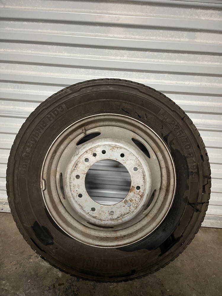 2017-2022 Ford F450 17x6 OEM Dually Spare Wheel Rim 8x200 Bolt Pattern HU94-1015
