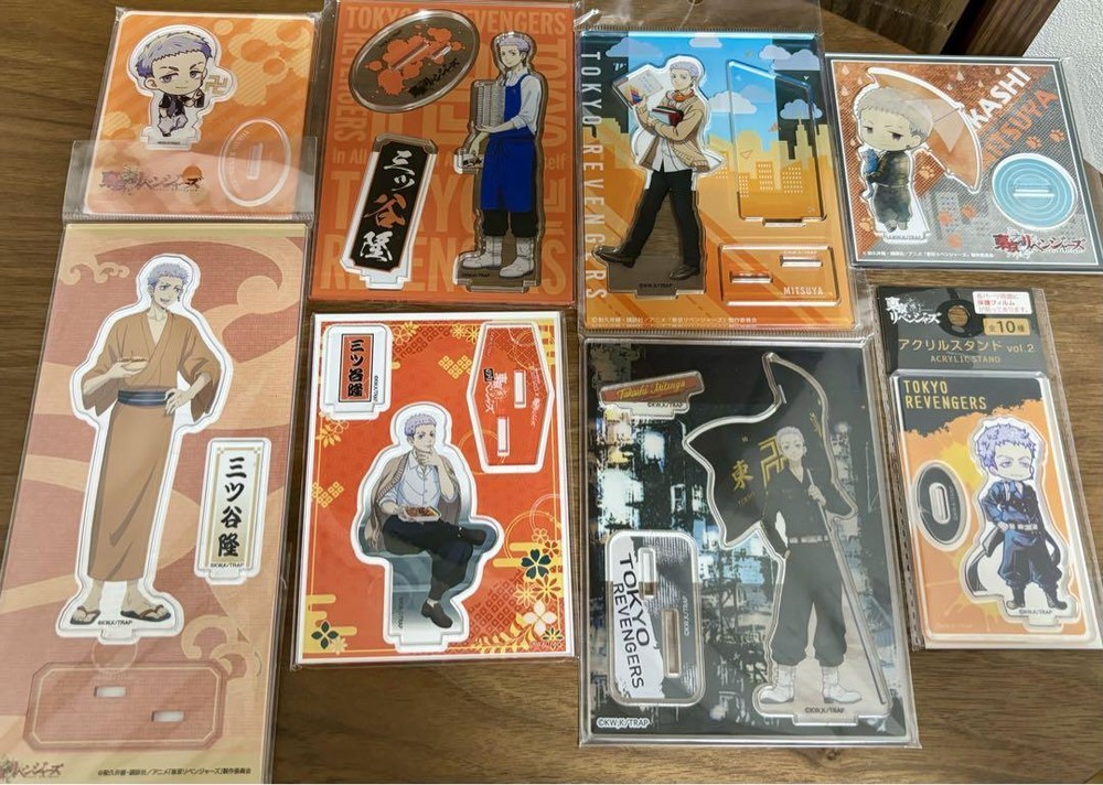 Tokyo Revengers Takashi Mitsuya Acrylic Stand Set of 8 with Umbrella Kids Flag Bearer