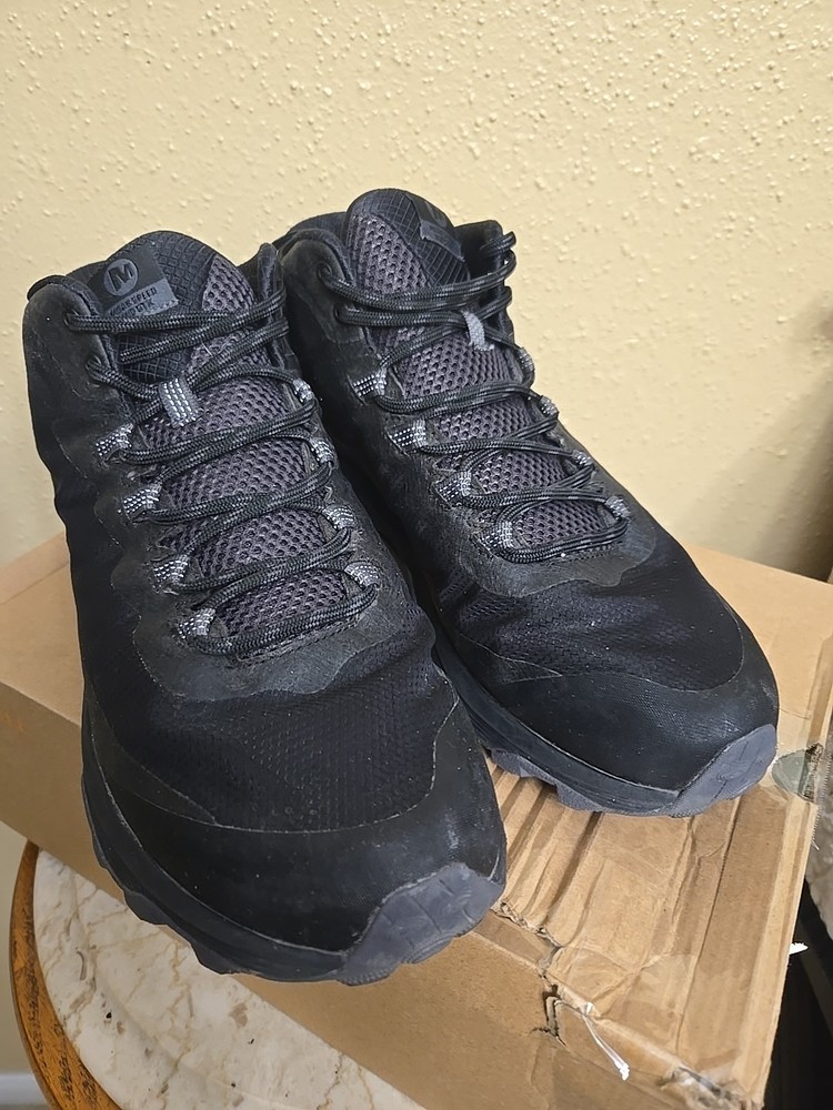 Men's Merrell Moab Speed Mid GTX Size 10.5 Waterproof Hiking Boots with Gore-Tex FLOATPRO