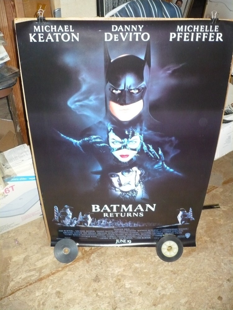 Batman Returns 1992 original rolled regular D/S movie poster with date