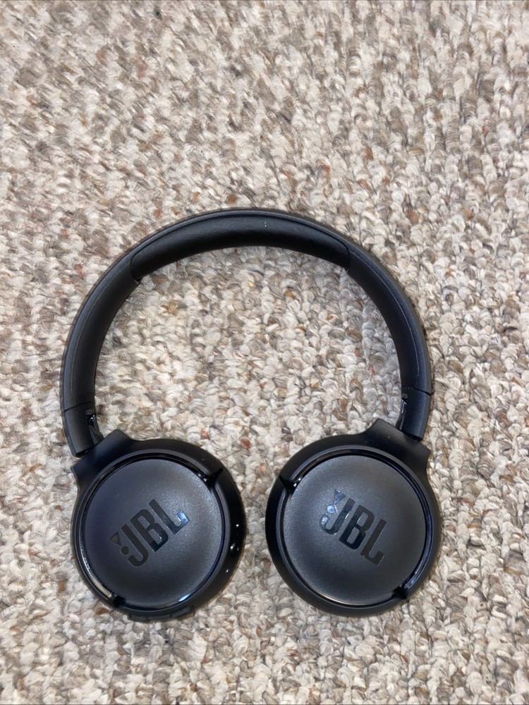 JBL T510BT Wireless Over-Ear Headphones in Black with Long Battery Life