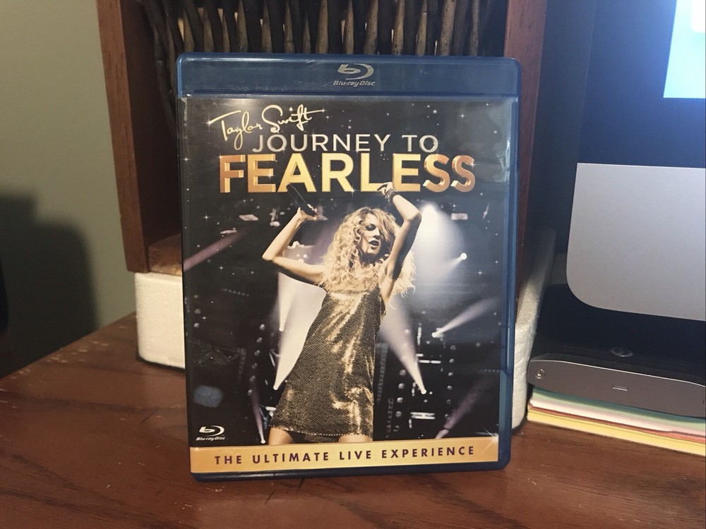 Journey To Fearless  (Blu-ray, 2011) TAYLOR SWIFT - THE ULTIMATE LIVE EXPERIENCE