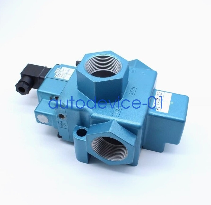 1PCS NEW 57D-76-611JA Solenoid Valve DHL/FedEx