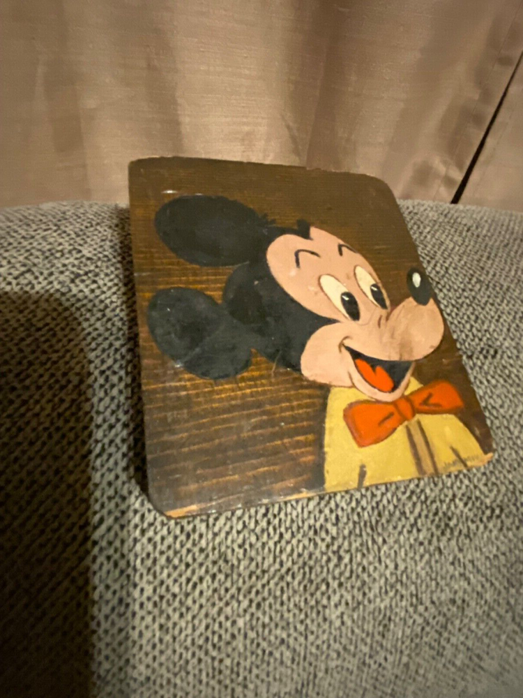Custom-made Wooden Mickey Mouse Decor