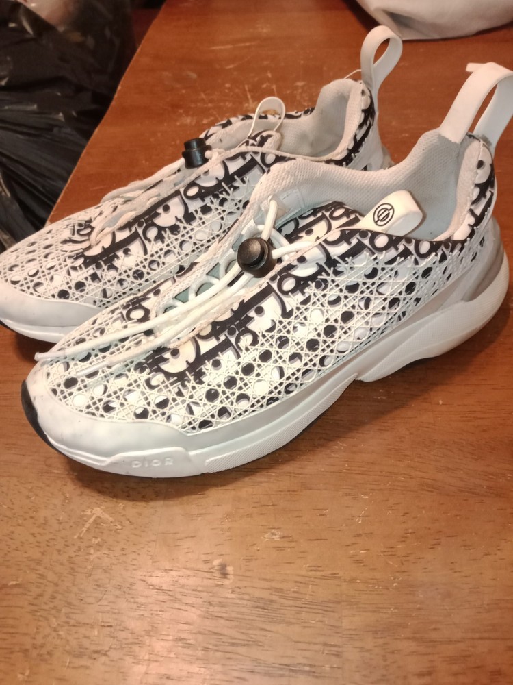 Men's Christian Dior White & Black Sneakers Size 8.5
