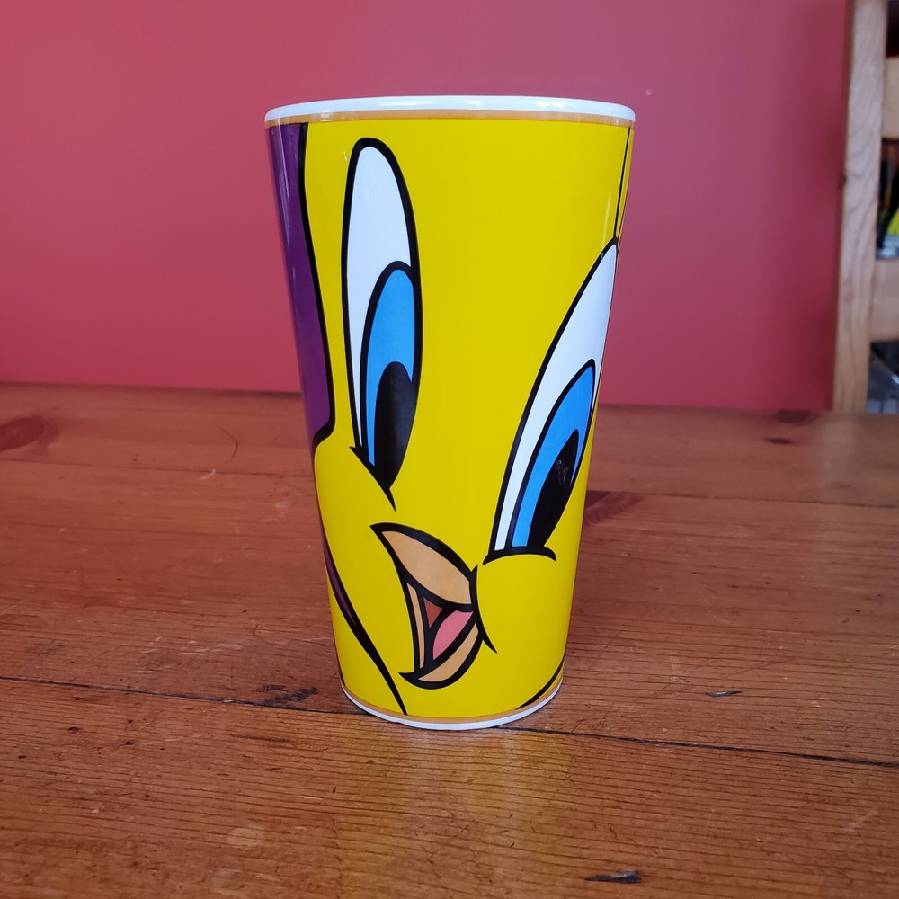 1998 Looney Tunes Tweety Bird Tall Gibson Coffee Mug Warner Bros Collectible Cup