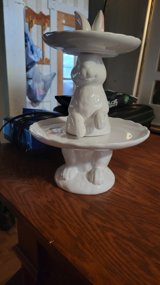 Vintage Ceramic White Bunny Cake Stand