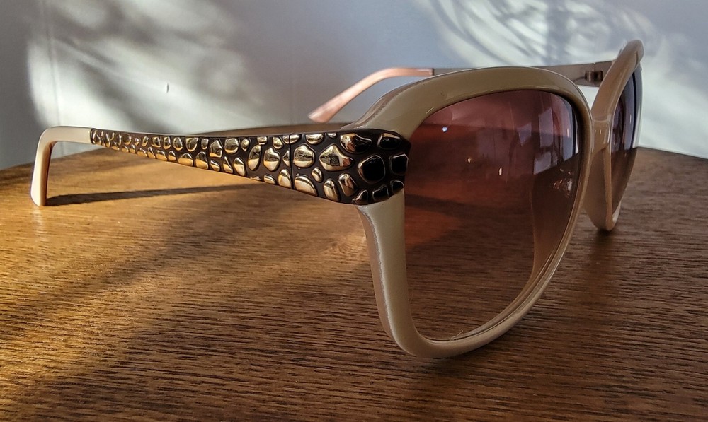 Women's Mauve Ombre Fade Sunglasses with Gold Nugget Trim Arms