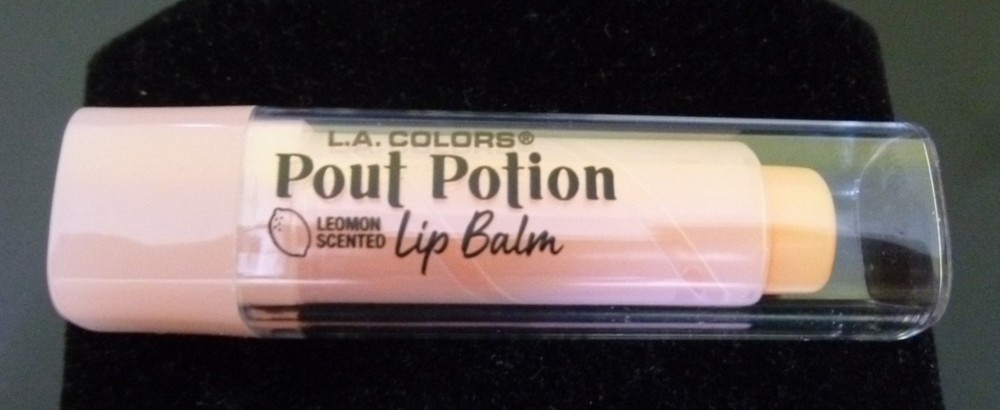 L.A. Colors ~ Pout Potion ~ Lip Balm Lemon Scented ~ New
