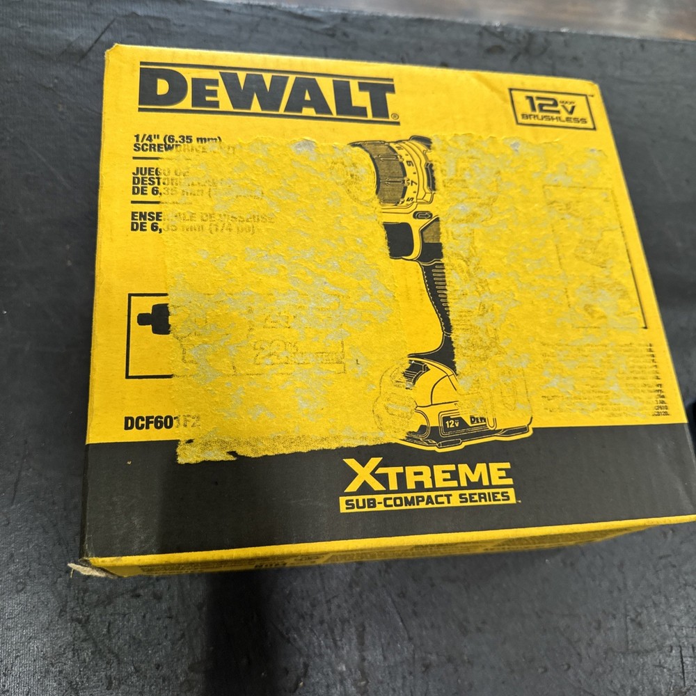 DeWALT 12V MAX Brushless Cordless Screwdriver Kit with 1.4in Chuck - DCF601F2