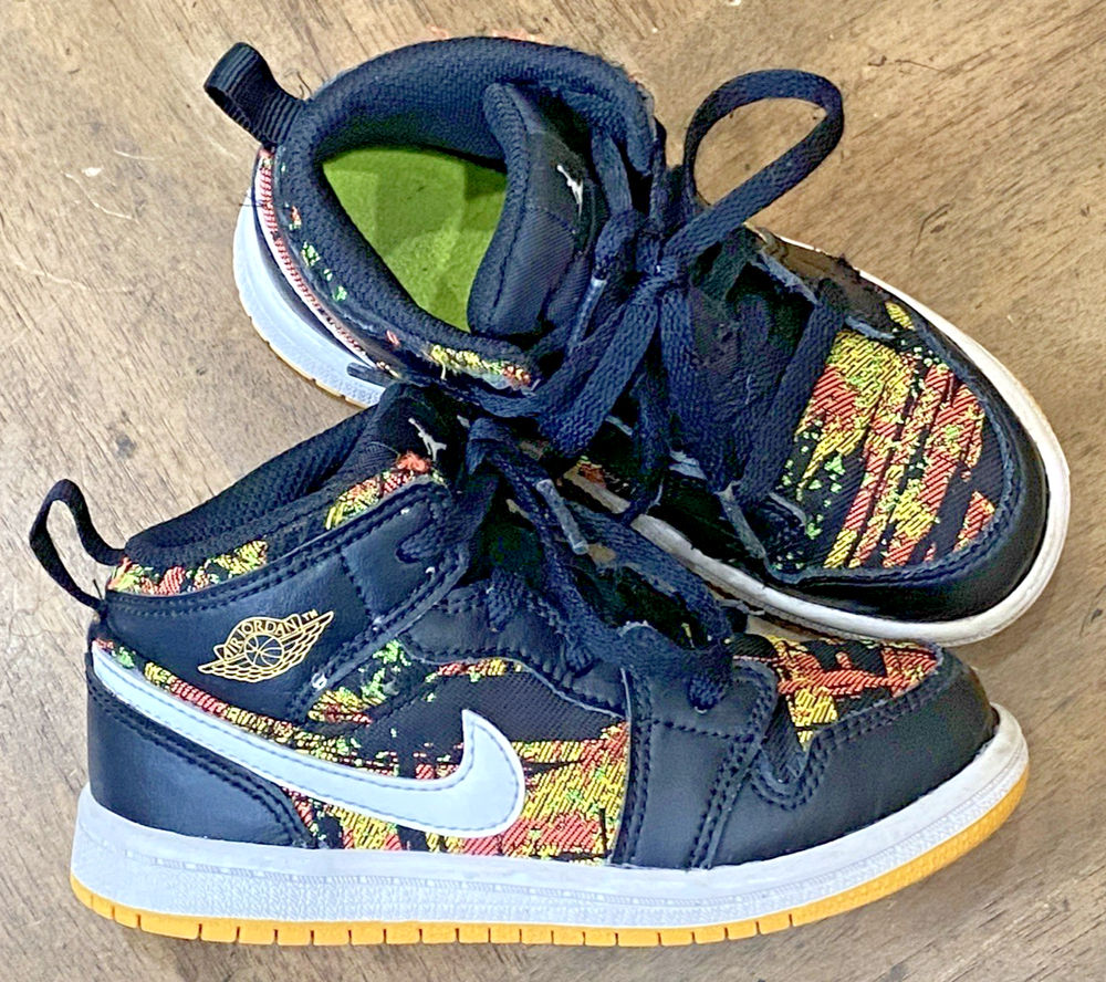 Jordan 1 Mid Black Laser Orange Size 9C Kids Sneakers