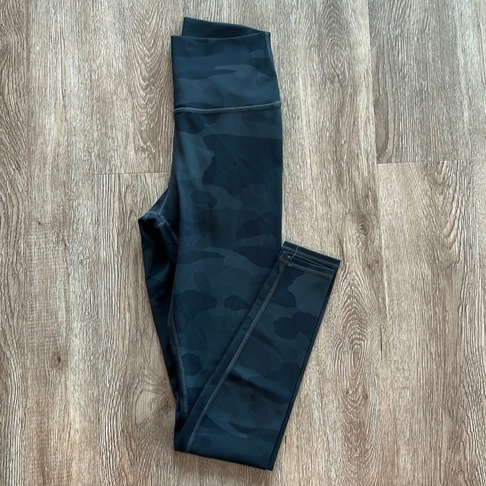 ALO Yoga Vapor High-Waisted Leggings for Workouts