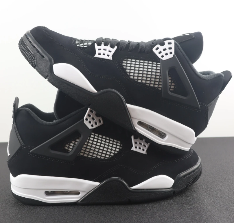 Jordan 4 Retro 