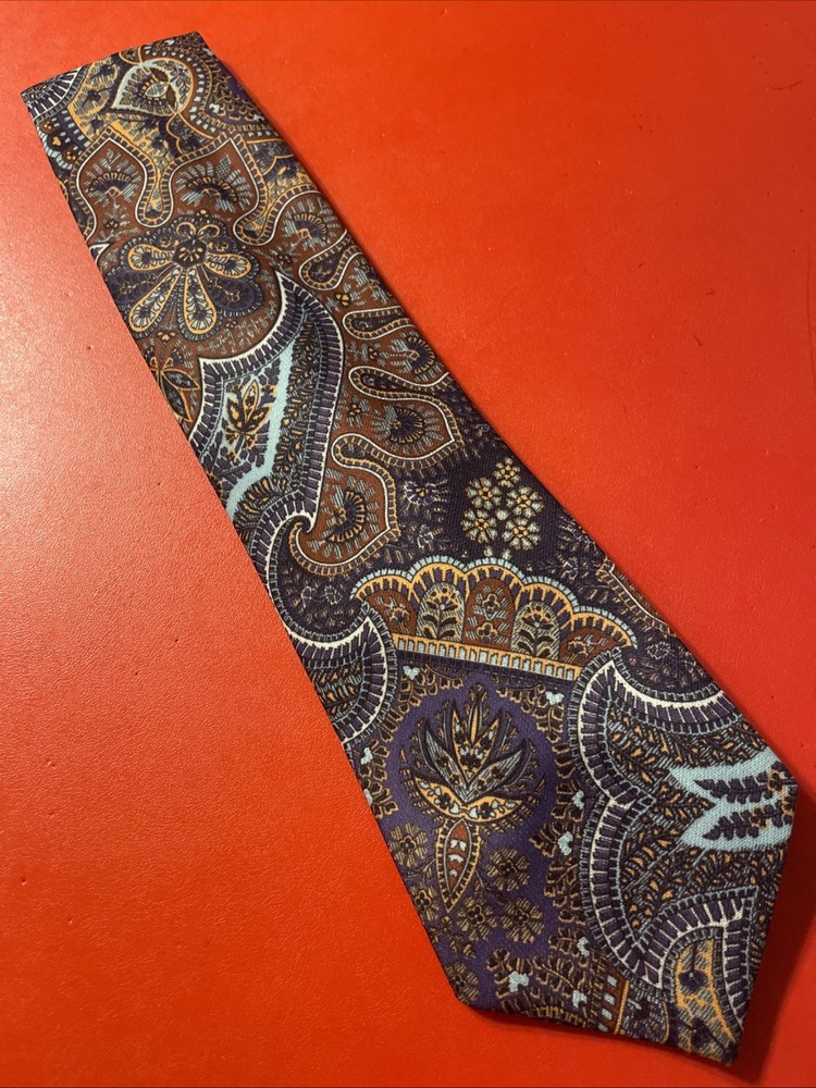 Vintage 60s 70s Paisley Theme Wide Textured Polyester Tie Disco Mod Retro