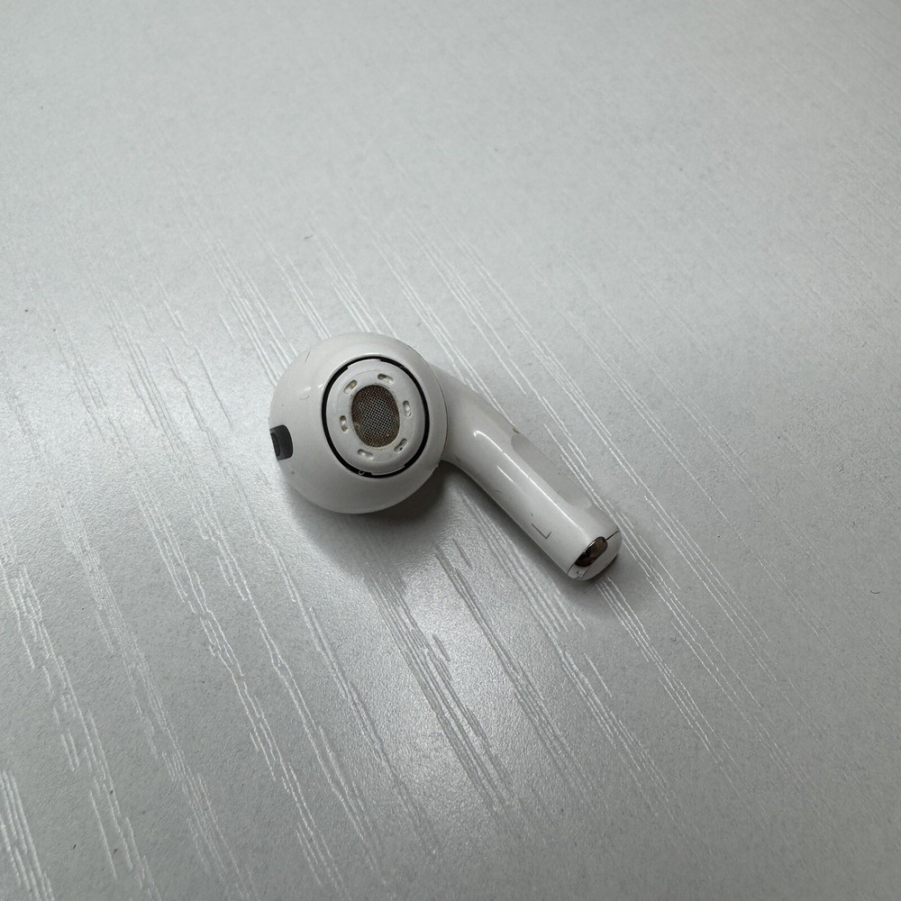 Apple Airpods Pro First 1st Generation Left Ear for Parts Only A2190