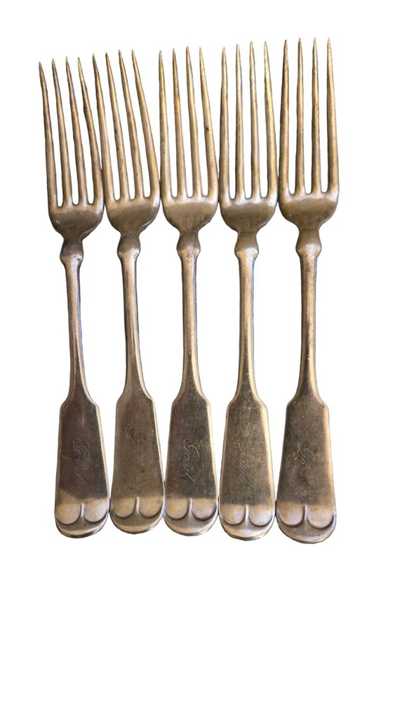 Vintage Roger Bros Tipped Pattern Lof Of 5 Forks Monogramed 