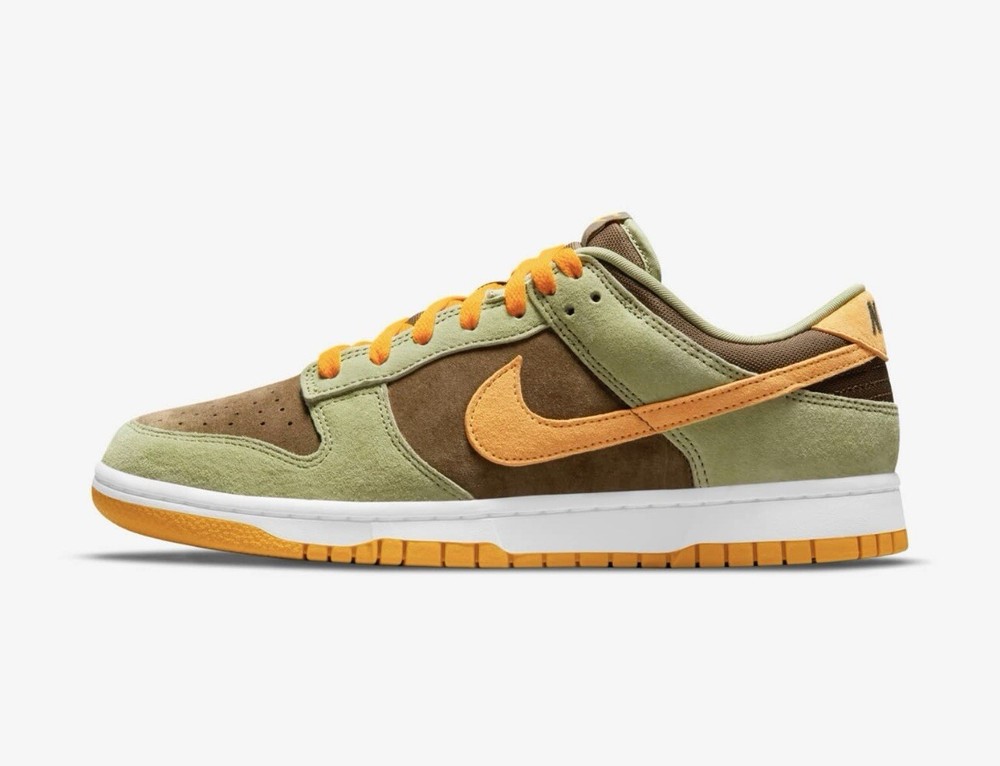 nike sneakers dunk low