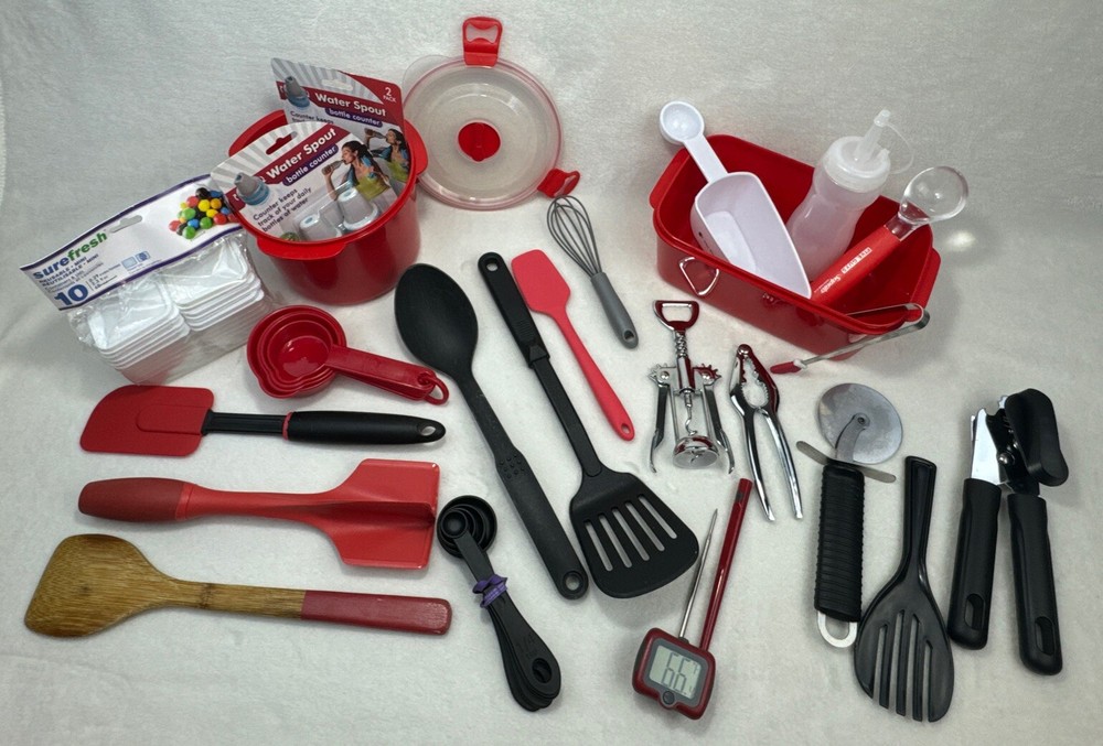 Large Lot Of Plastic/wood Kitchen Utensils And Gadgets New/used Kitchen Starter