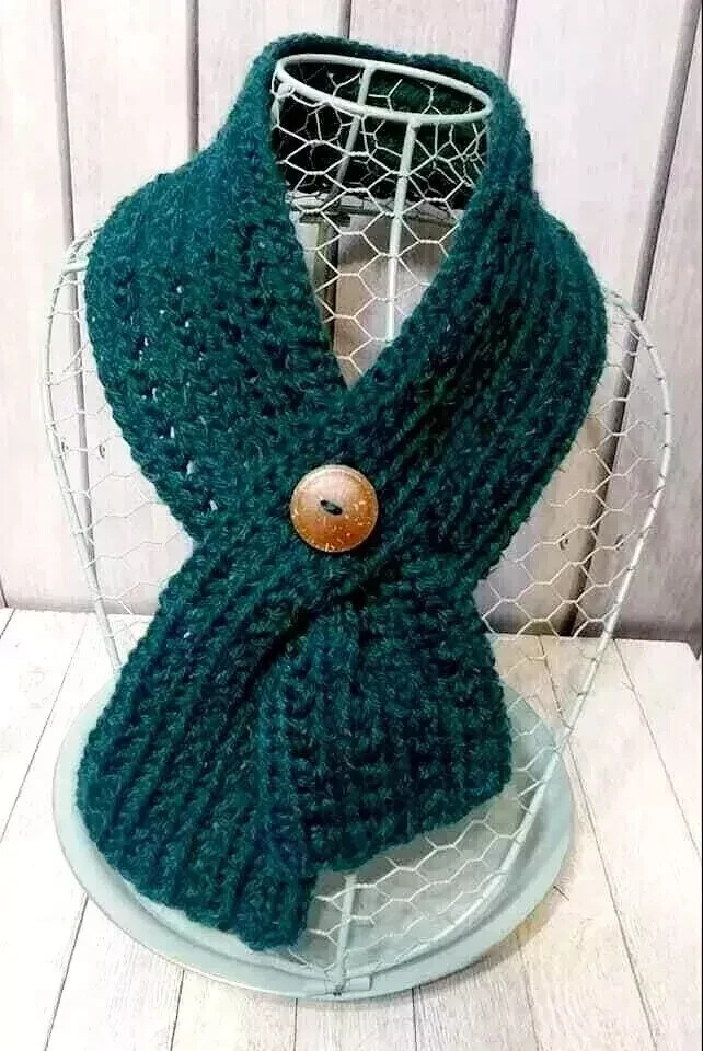 Handmade crochet keyhole scarf cowl with button in alpaca blend jade green