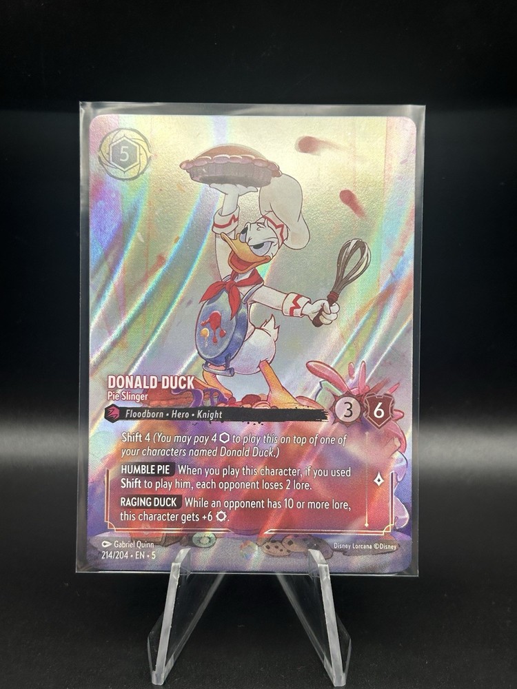 Donald Duck - Pie Slinger (Enchanted) 214/204 Shimmering Skies Holo