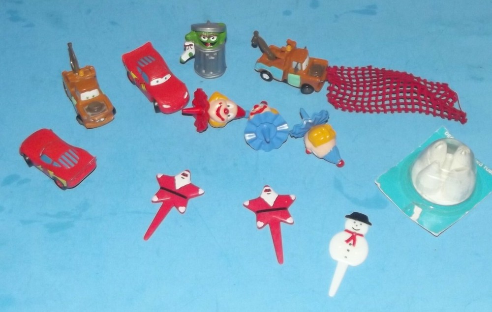 10 Cake Toppers Santa Snowman Clowns Tow Trucks Cars Oscar the Grouch Decoration