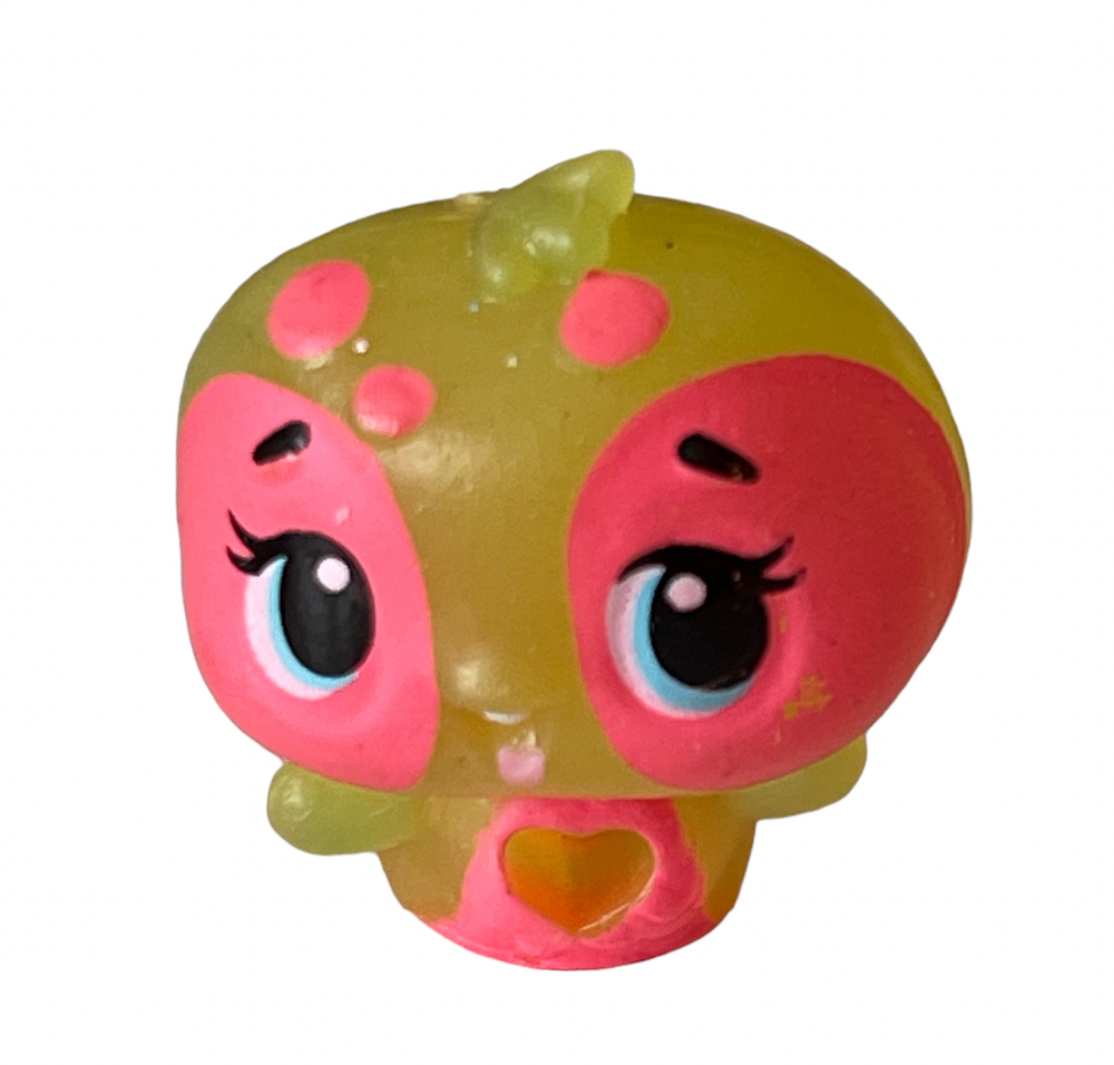 NEW Hatchimals Colleggtibles Series Figure Yellow Caterpillar Rare Gold Wings