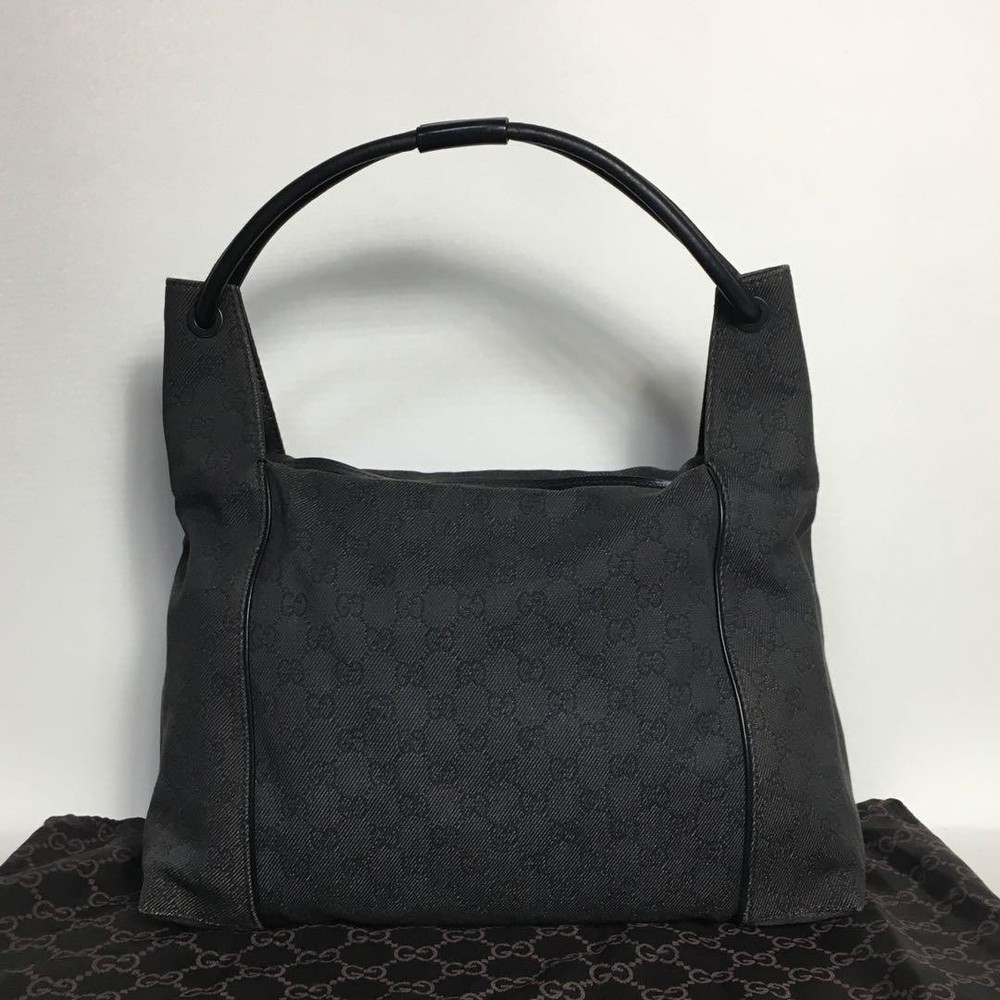 Gucci GG Canvas Handbag Black 2505 79 in Excellent Condition