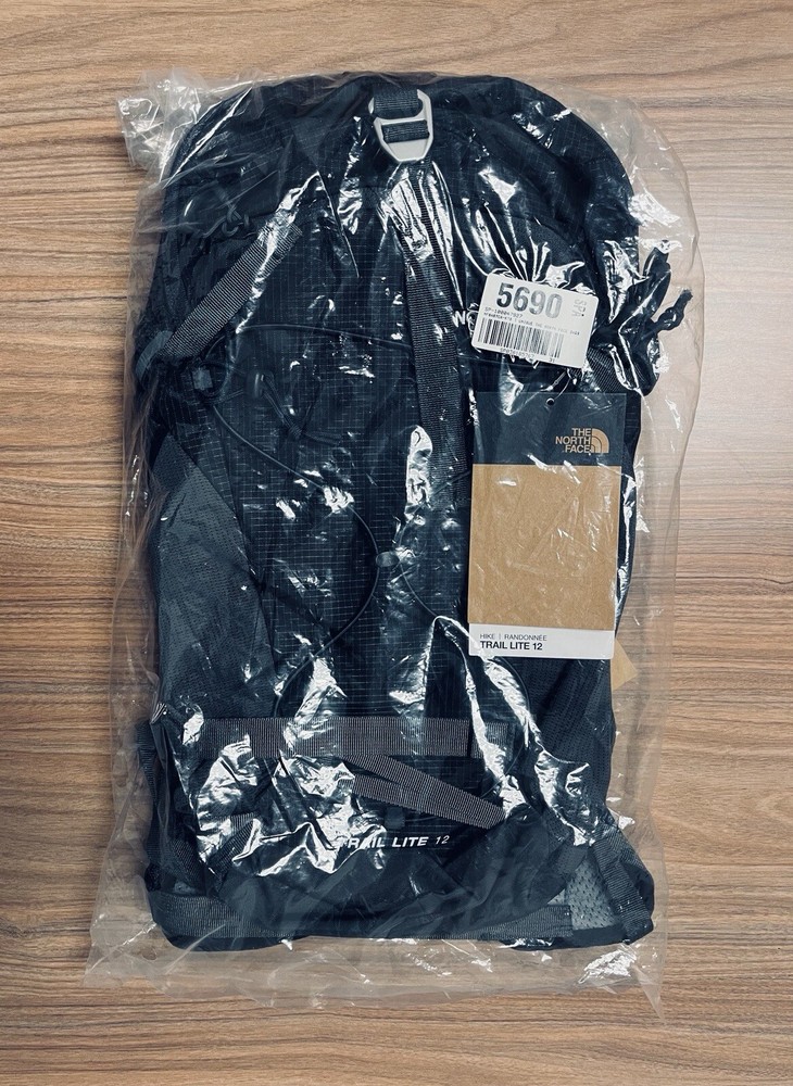 Brand New The North Face TRAIL LITE 12 BLACK Trail Run Backpack