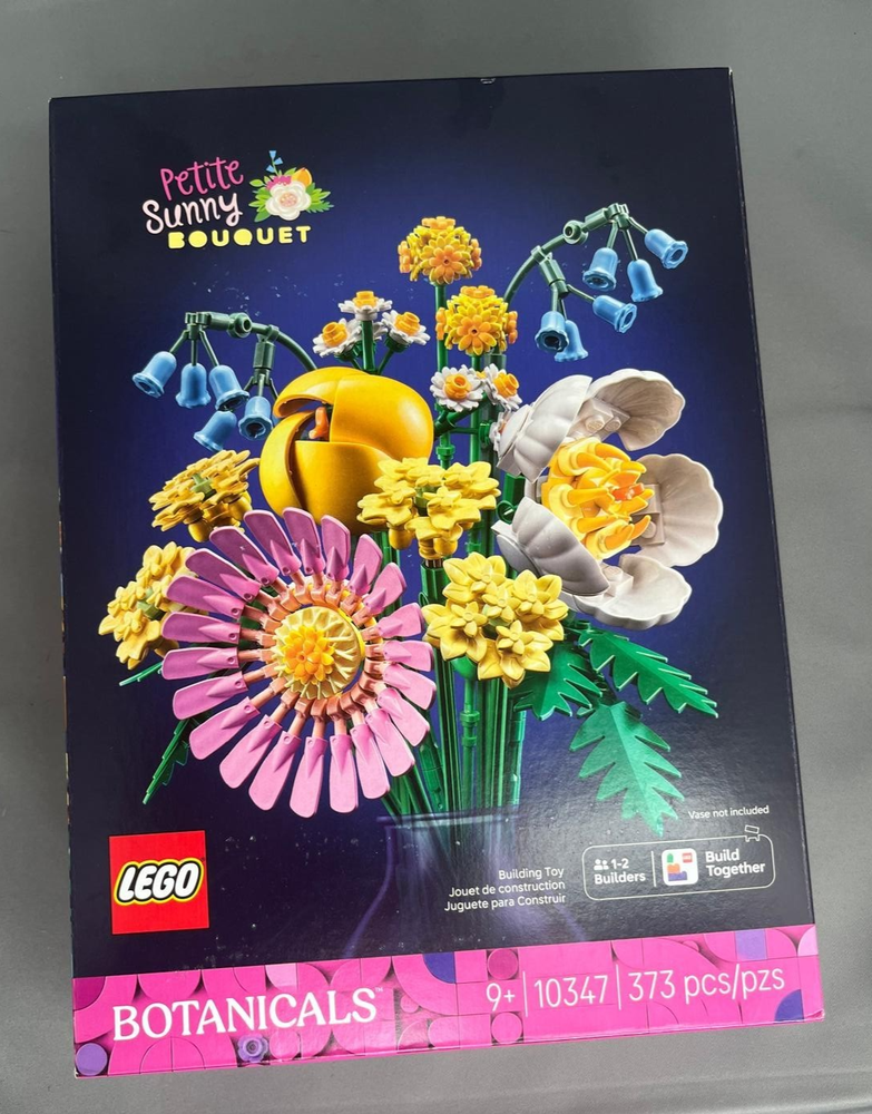 New in Box LEGO Botanicals: Petite Sunny Bouquet (10347) Perfect for Gift RARE