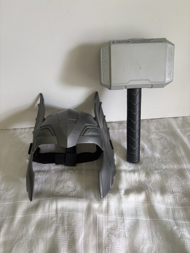 Marvel Avengers Thor Costume Helmet with Mjolnir Hammer