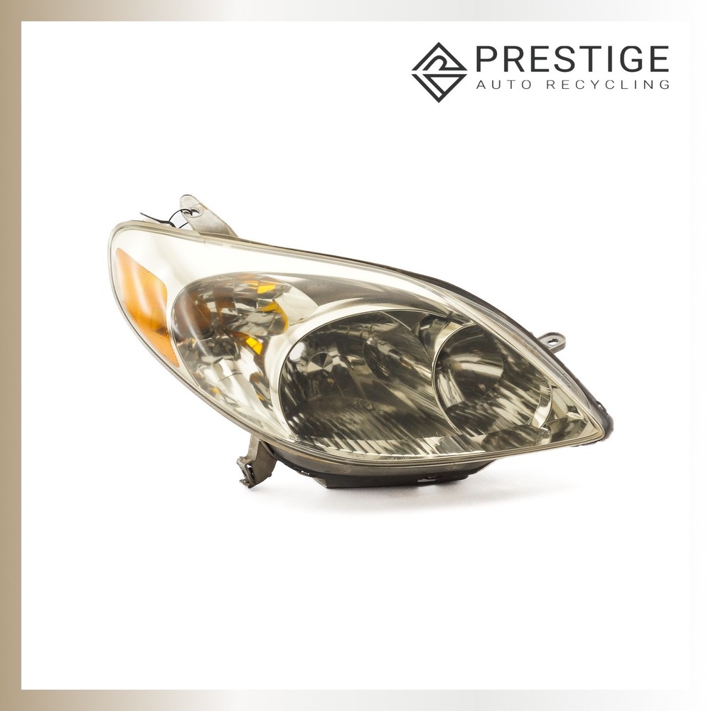 2003-2008 TOYOTA MATRIX Headlamp Headlight Right 81110-02210