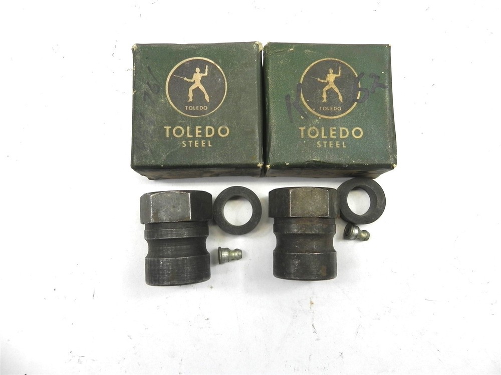 LOT 1940 CHRYSLER DESOTO DODGE PLYMOUTH UPPER SUPPORT OUTER KIT MOOG #K-52 (B)