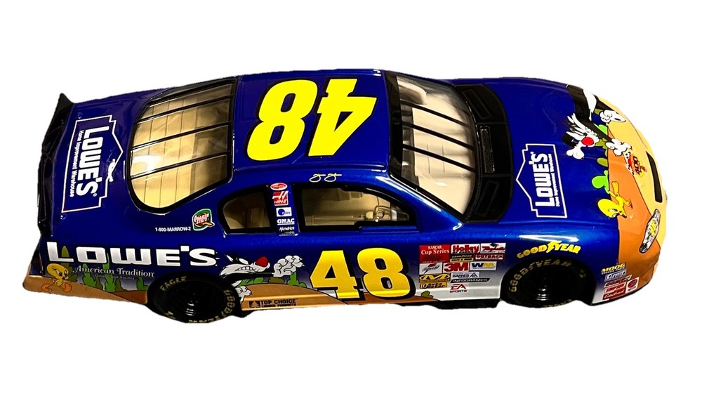 Jimmie Johnson 2002 #48 Lowe's Looney Tunes Chevy Monte Carlo Toy Car