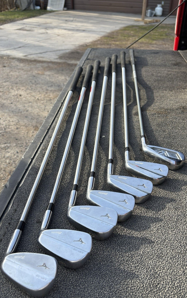Mizuno MP-18 Iron Set 4-PW KBS Tour Steel Shafts Silver 7 Golf Clubs