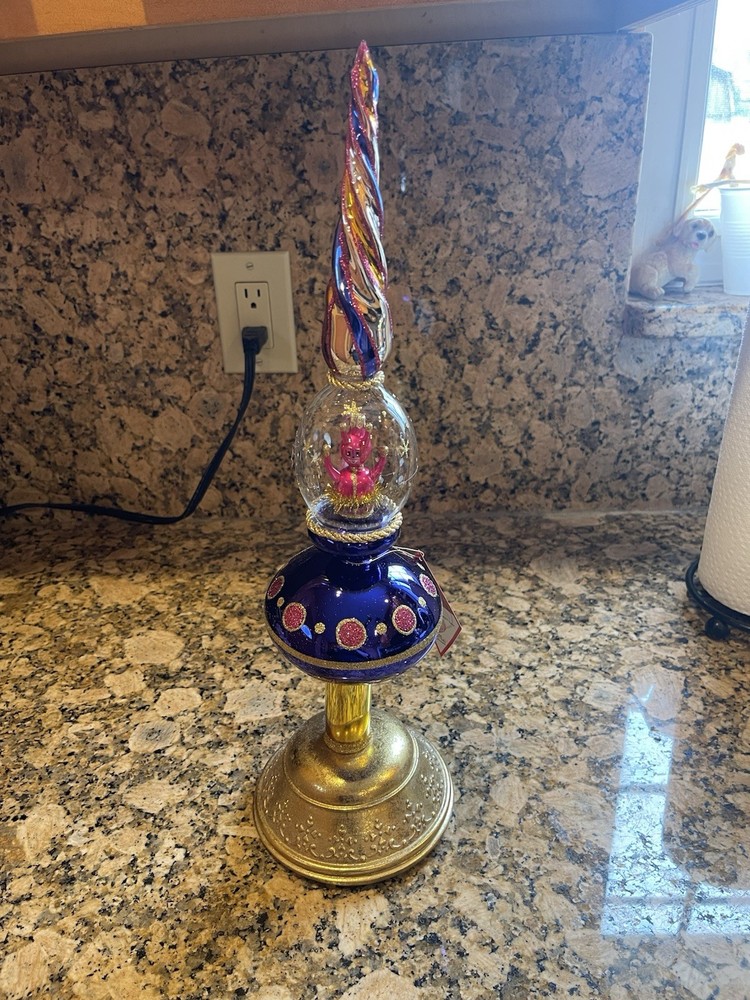 Heartfully Yours Gravitron Finial Limited Edition Of 40 Pieces
