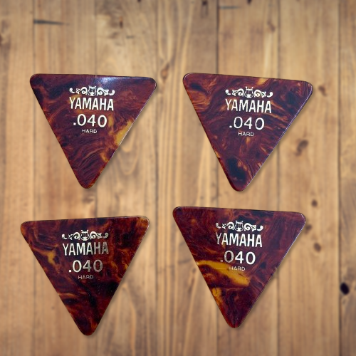 Yamaha .040 Hard Original Rare Triangle Guitar Pick 4pcs Unused Limited Edition