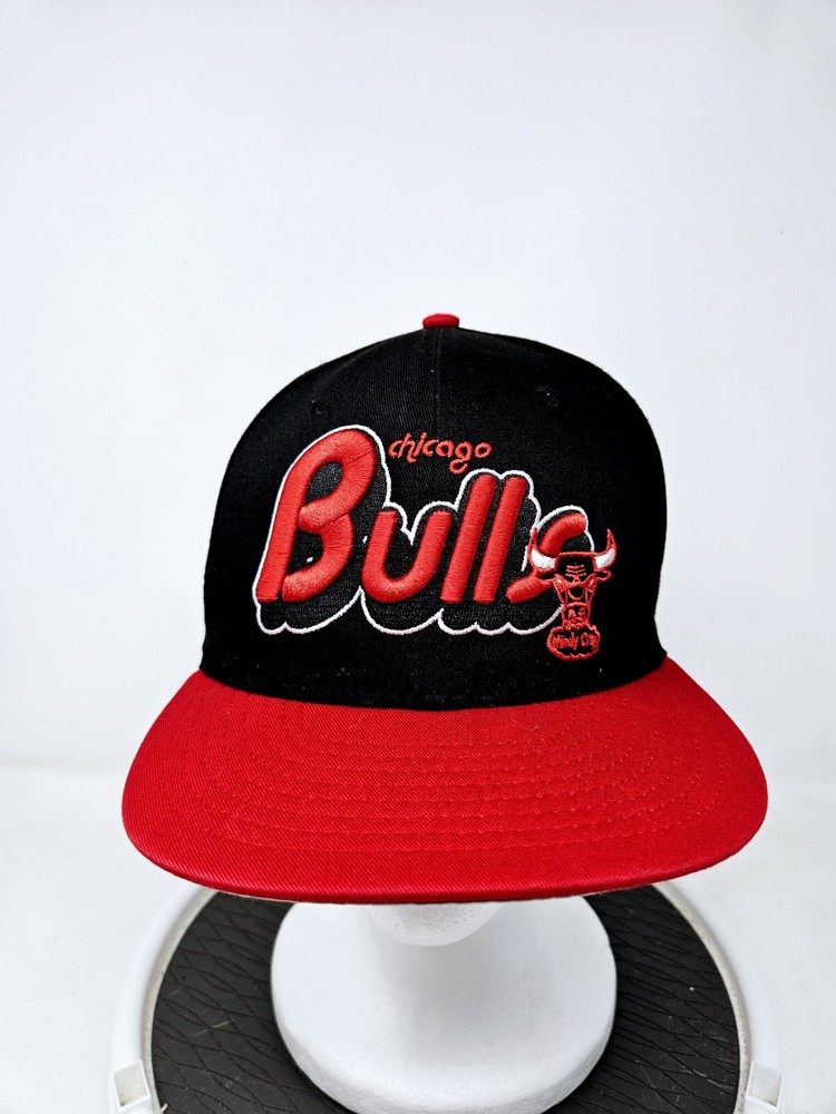 Chicago Bulls New Era Script Spellout Snapback Hat NBA Used FAST SHIPPING