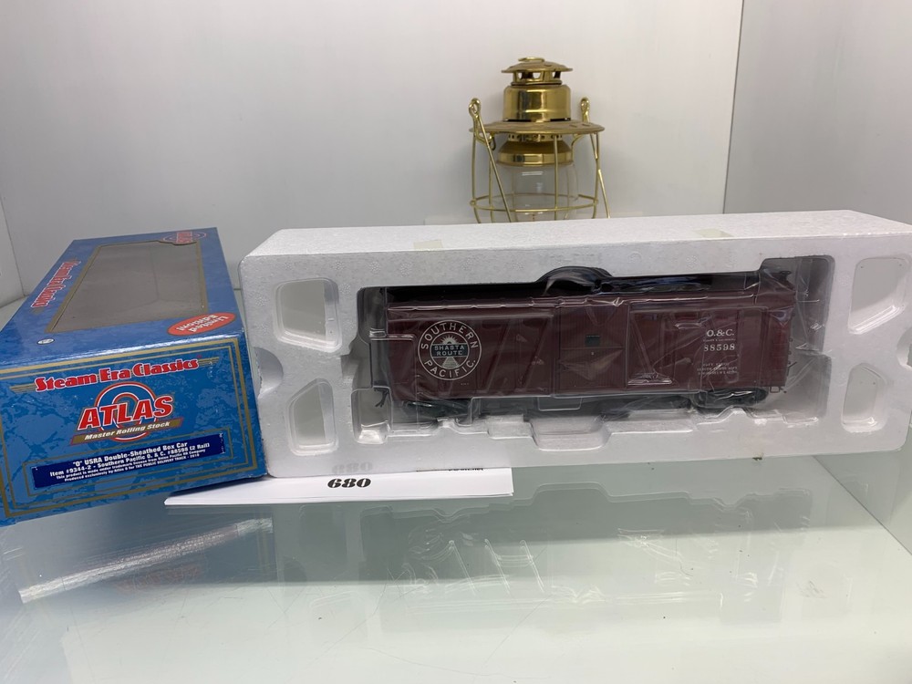 680 Atlas USRA Dbl Sheathed Box Car Southern Pacific Plastic O Scale 2 Rail