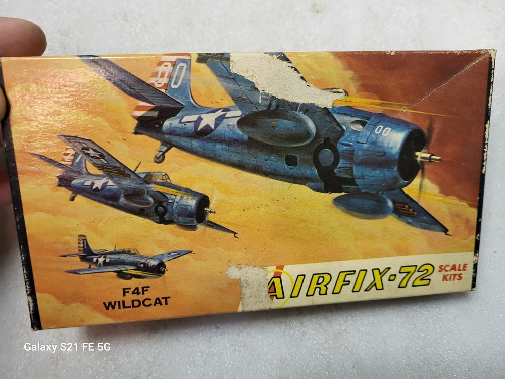 Airfix F4F Wildcat Airplane Model New in Open Box 1/72 #3-46