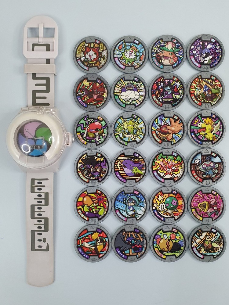 YoKai Watch with 24 Collectible Medals by BANDAI Japan